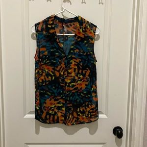 Kensie button down sleeveless blouse - medium